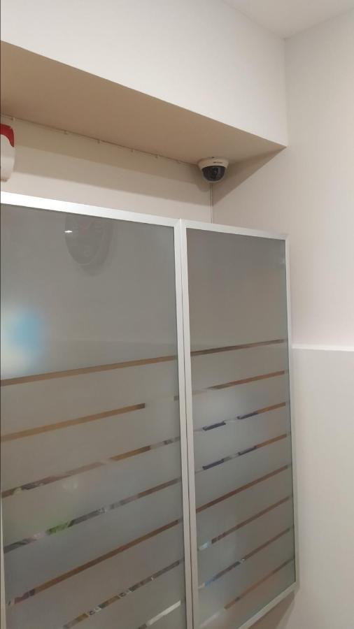 Mega Hostel เคียฟ ภายนอก รูปภาพ