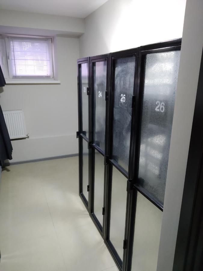 Mega Hostel เคียฟ ภายนอก รูปภาพ