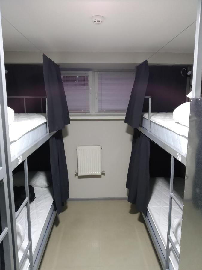 Mega Hostel เคียฟ ภายนอก รูปภาพ