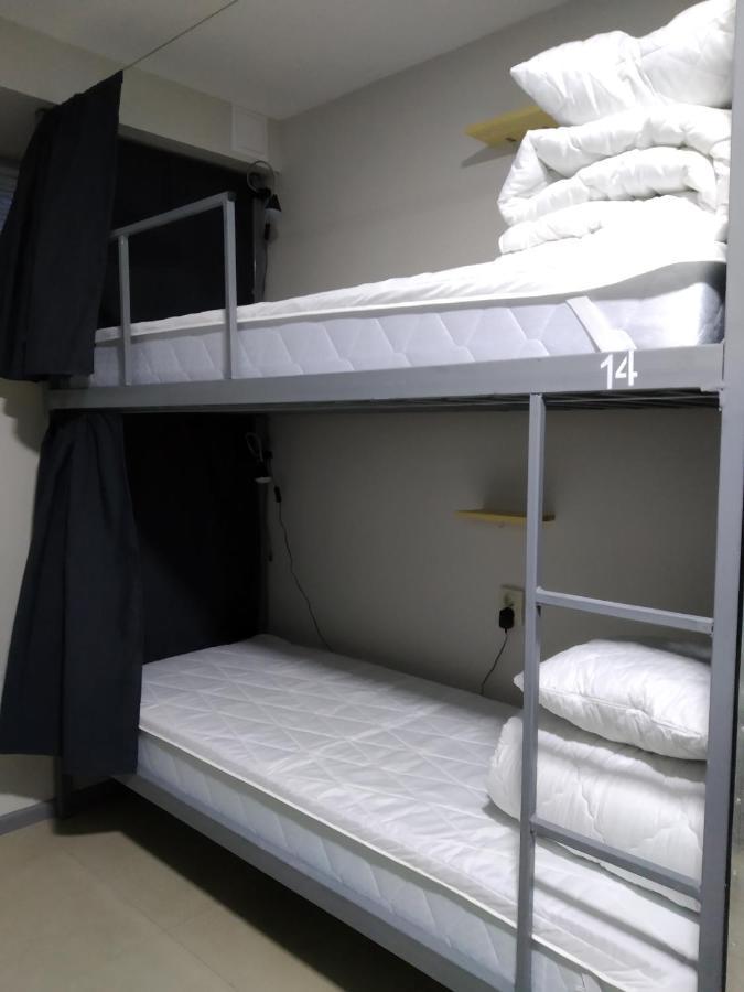 Mega Hostel เคียฟ ภายนอก รูปภาพ