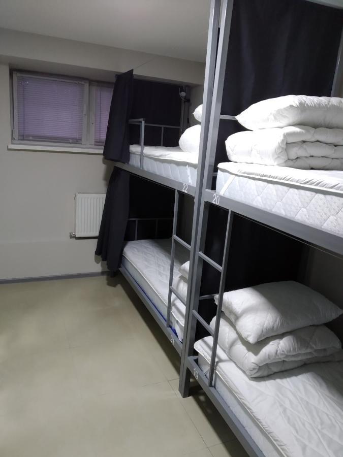 Mega Hostel เคียฟ ภายนอก รูปภาพ
